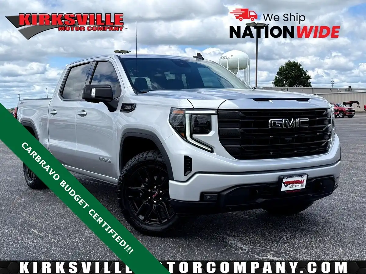 2022 GMC Sierra 4WD Crew Cab Standard Box Elevation's photo