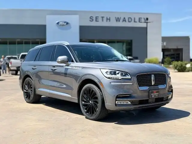2021 Lincoln Aviator Reserve AWD's photo