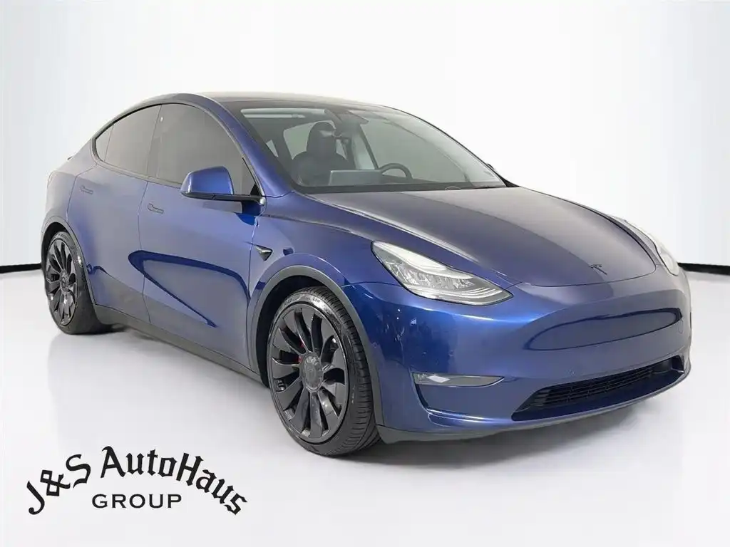 2020 Tesla Model Y Performance Dual Motor All-Wheel Drive's photo