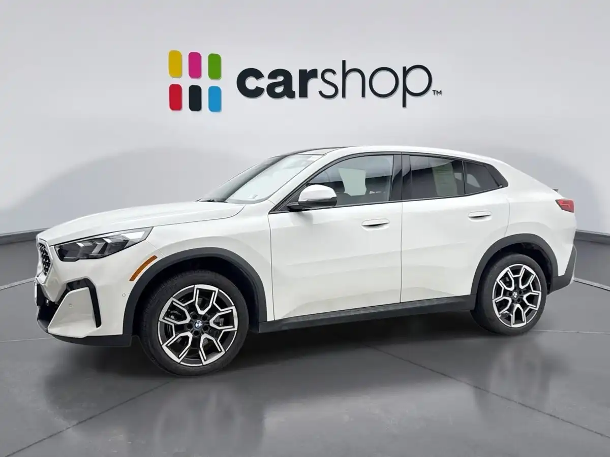 2026 BMW X2 xDrive28i's photo