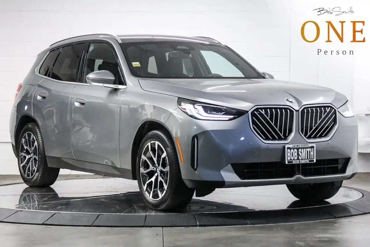 2026 BMW X3 30 XDRIVE's photo