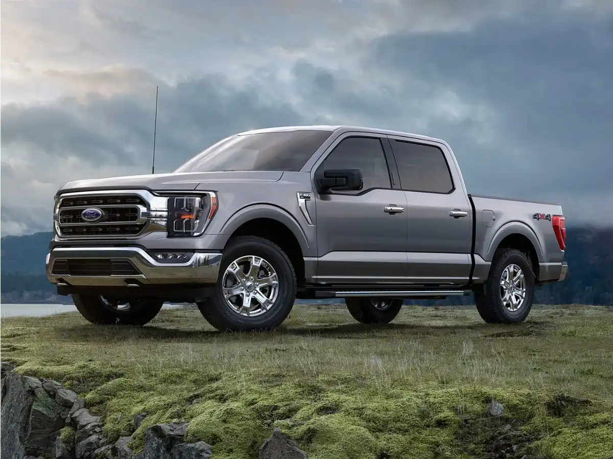 2021 Ford F-150 XL 4x4 SuperCrew 5-1/2 Box's photo