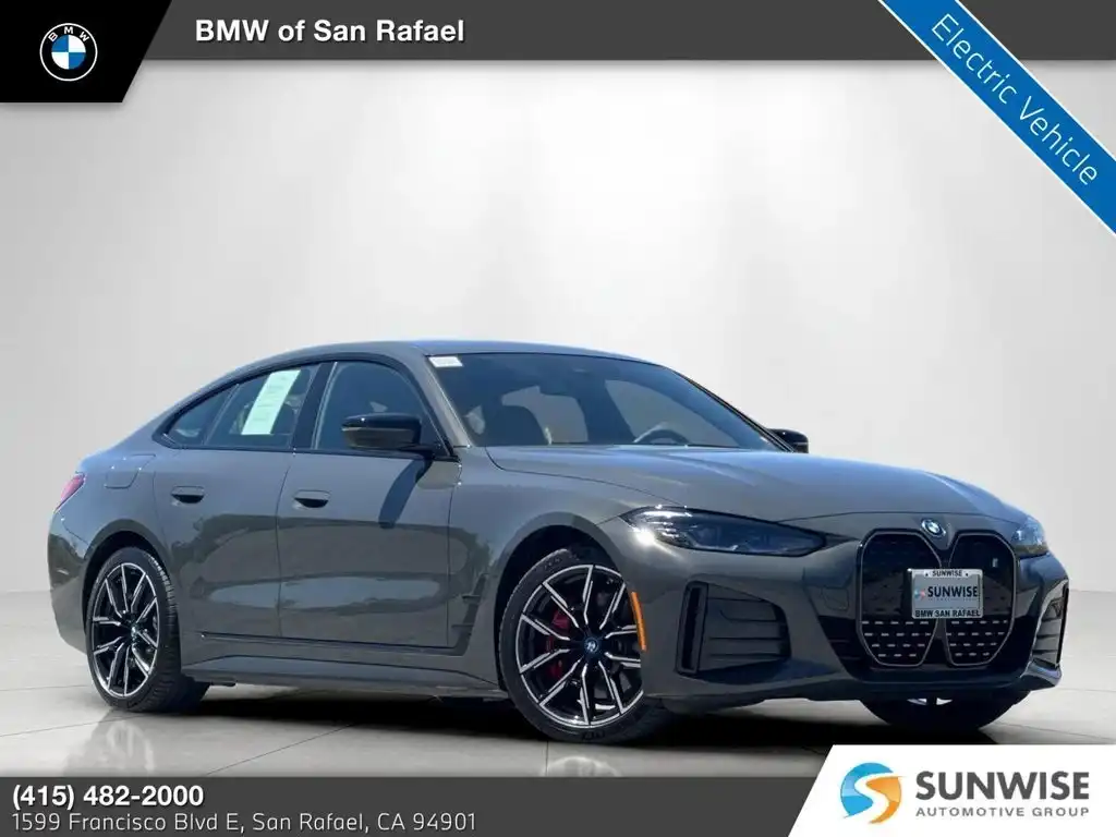 2023 BMW i4 eDrive40's photo