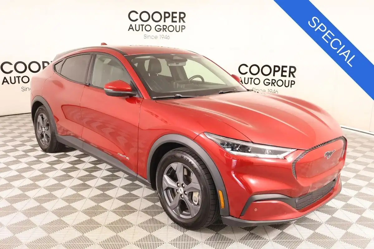 2021 Ford Mustang-Mach-e Select's photo