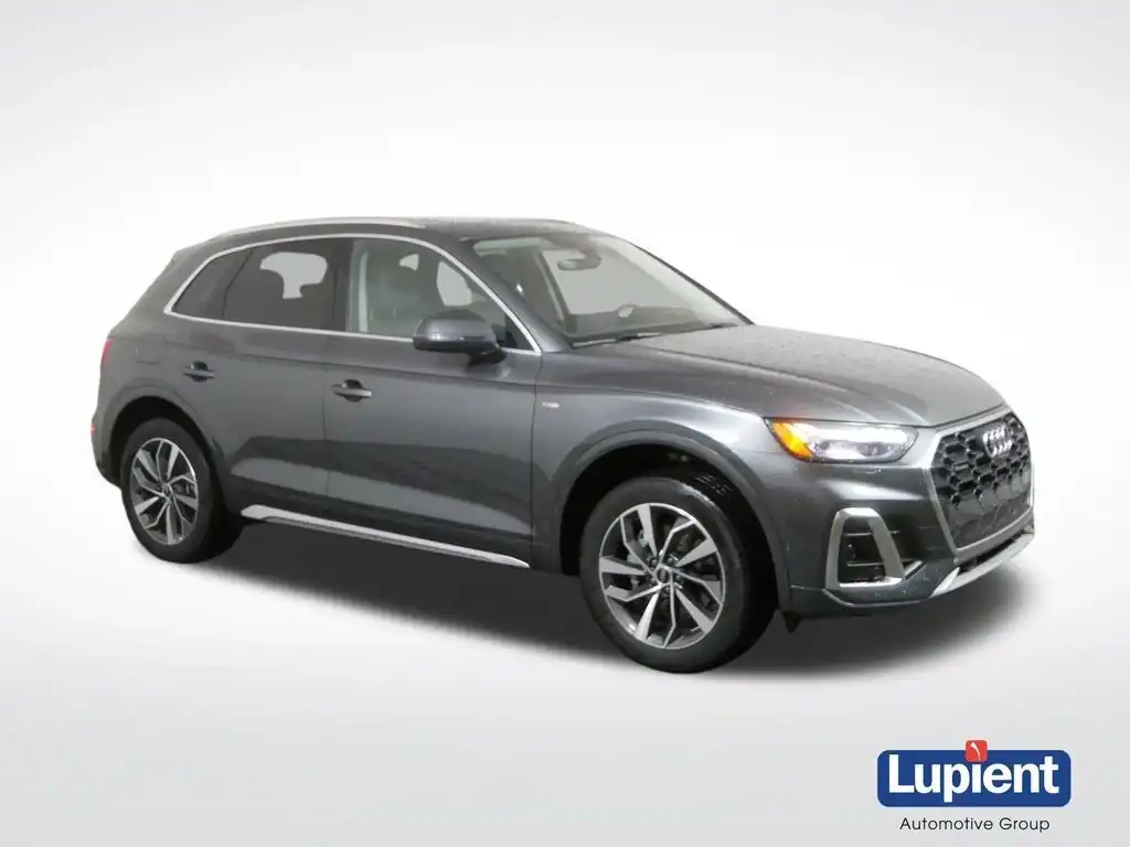 2023 Audi Q5 45 Prestige's photo