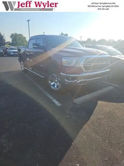 2021 RAM 1500 Big Horn/Lone Star 4WD Crew Cab 5'7's photo