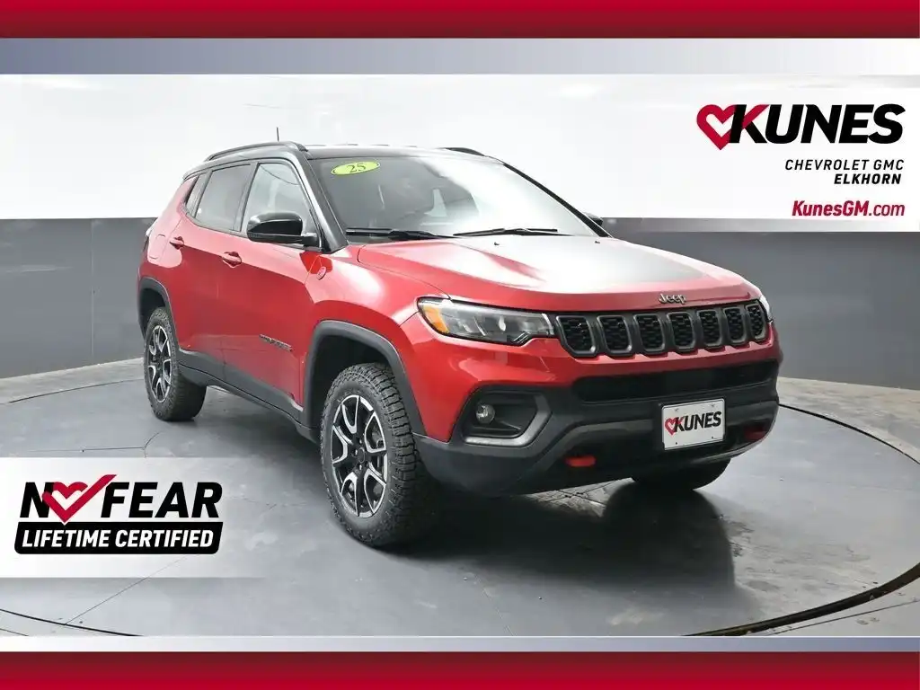 2025 Jeep Compass Trailhawk 4X4's photo