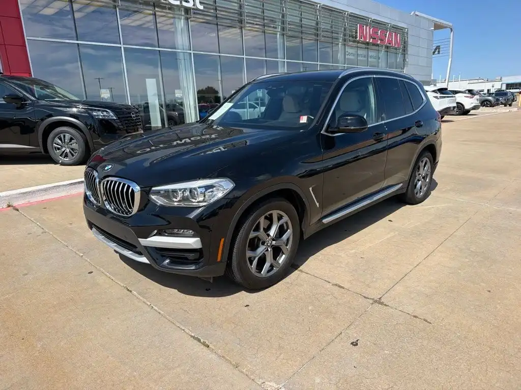 2020 BMW X3 sDrive30i's photo