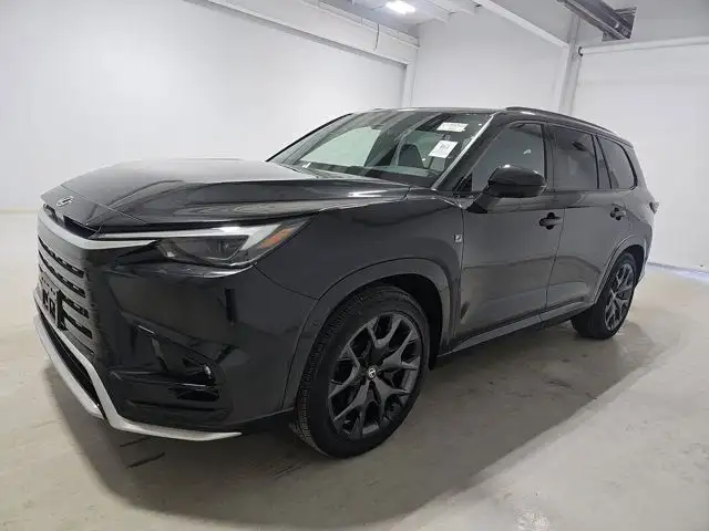 2026 Lexus TX 500h 500h F Sport Premium's photo
