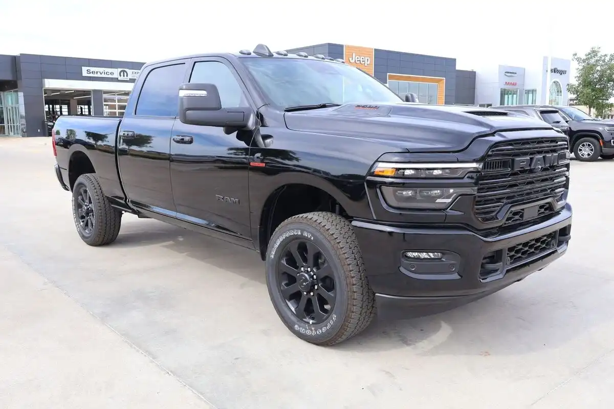 2026 RAM 2500 Laramie 4X4 Crew Cab SWB's photo