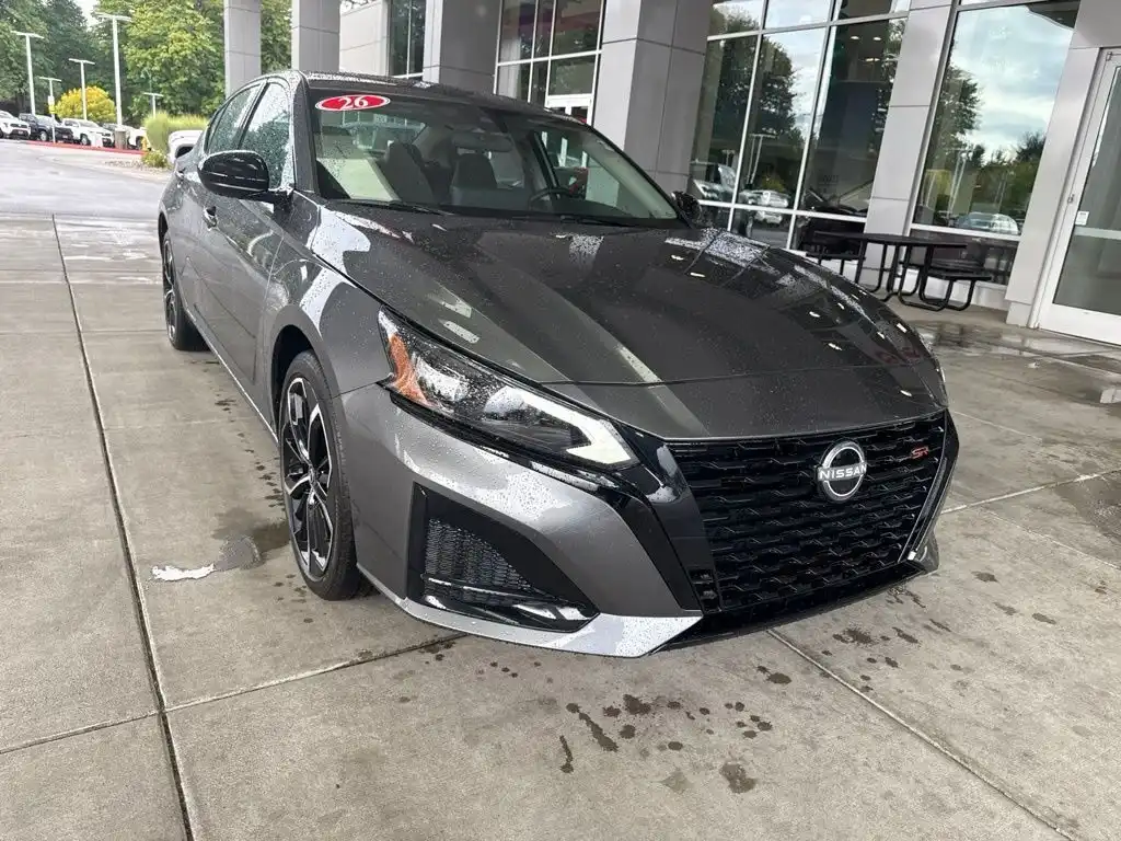 2026 Nissan Altima 2.5 SR AWD's photo