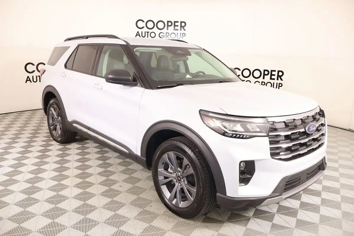 2025 Ford Explorer Active 4WD PL535's photo