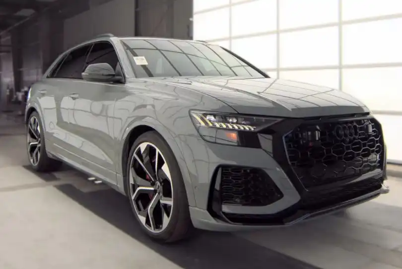2022 Audi RS Q8 Base's photo