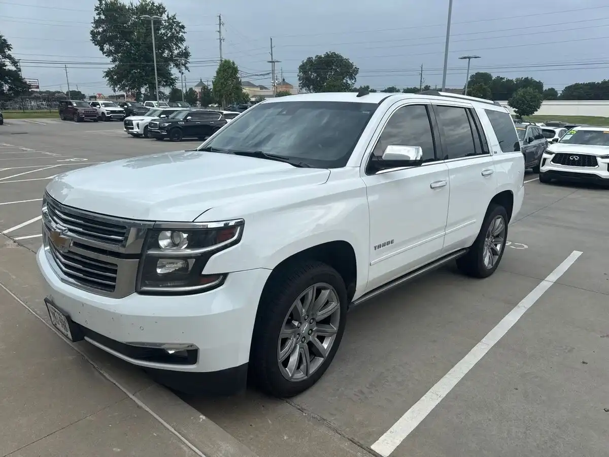 2015 Chevrolet Tahoe 4WD LTZ's photo