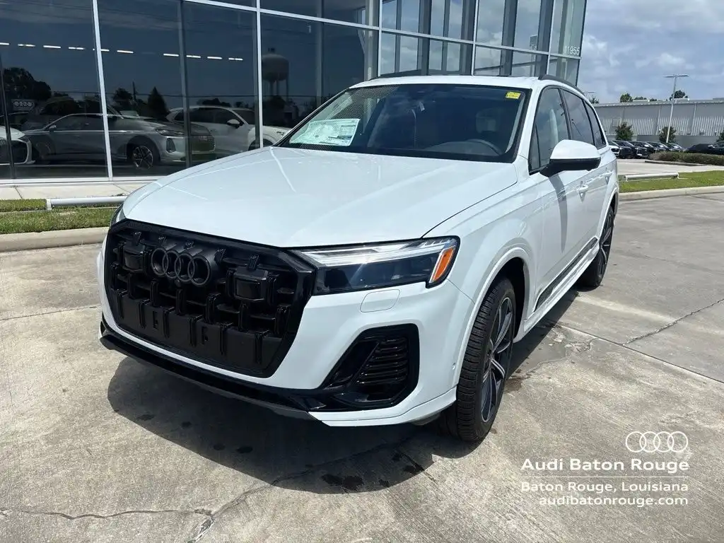 2026 Audi Q7 45 Premium Plus quattro Tiptronic's photo