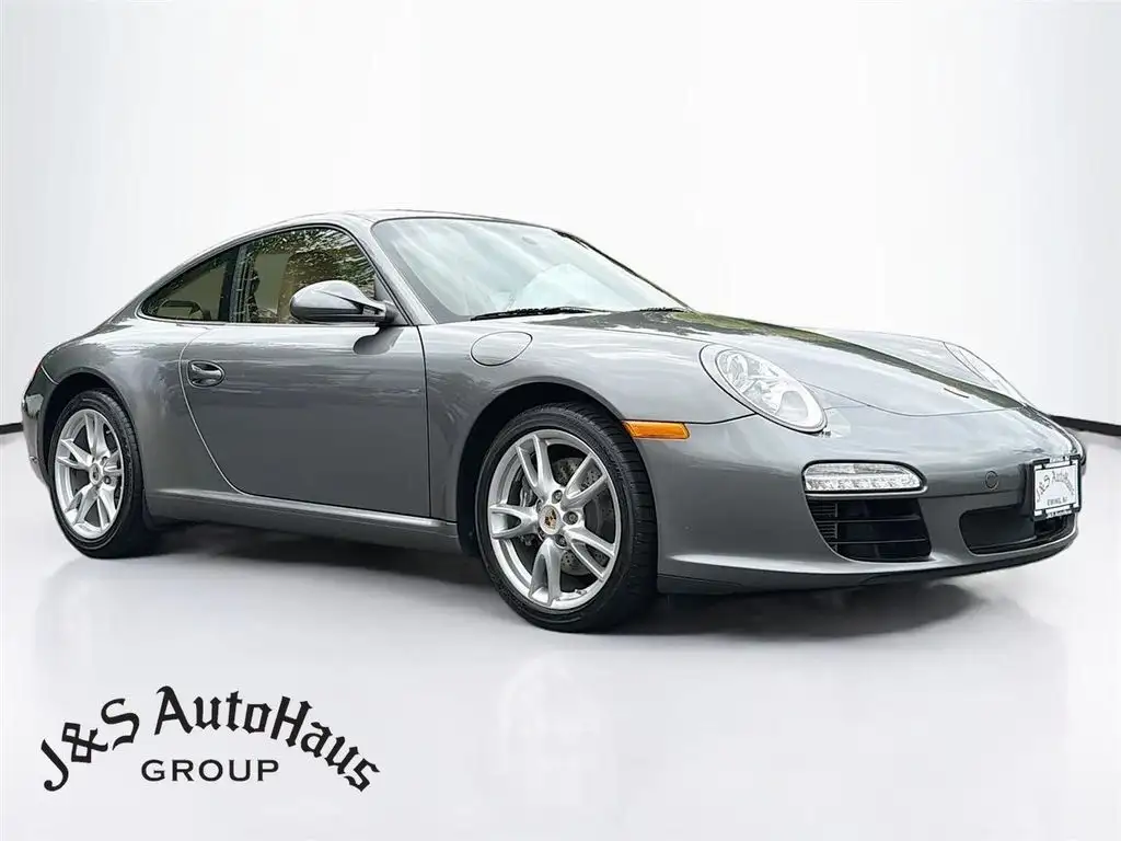 2011 Porsche 911 Carrera Coupe's photo