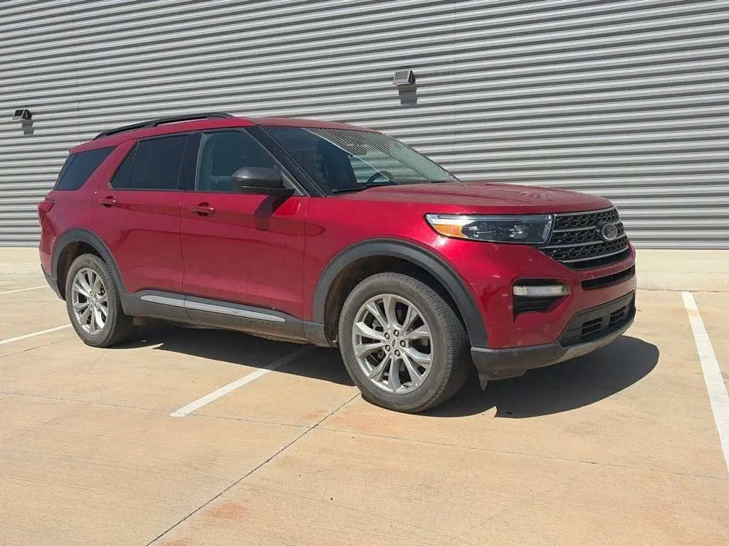 Vehicle Image 1
