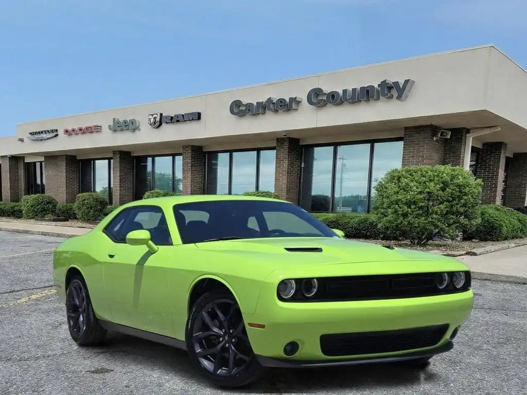 2023 Dodge Challenger SXT Auto's photo