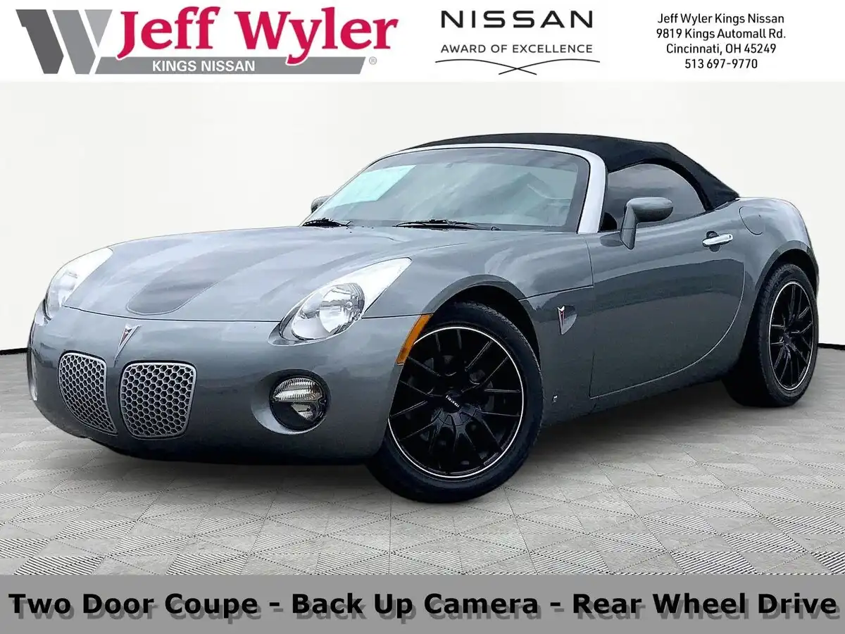 2006 Pontiac Solstice Base's photo