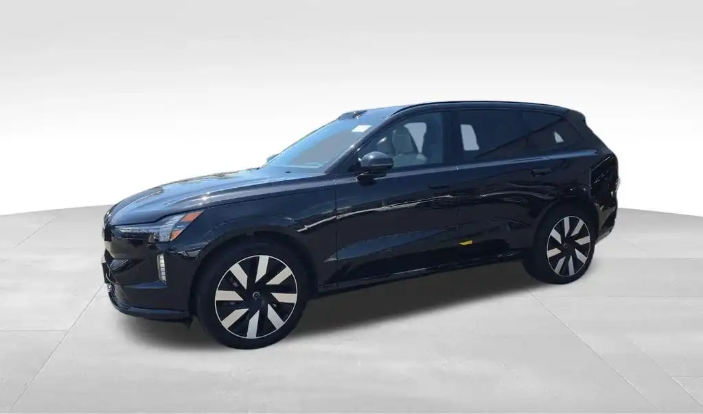 2025 Volvo EX90 Twin Motor Ultra 6-Seater's photo
