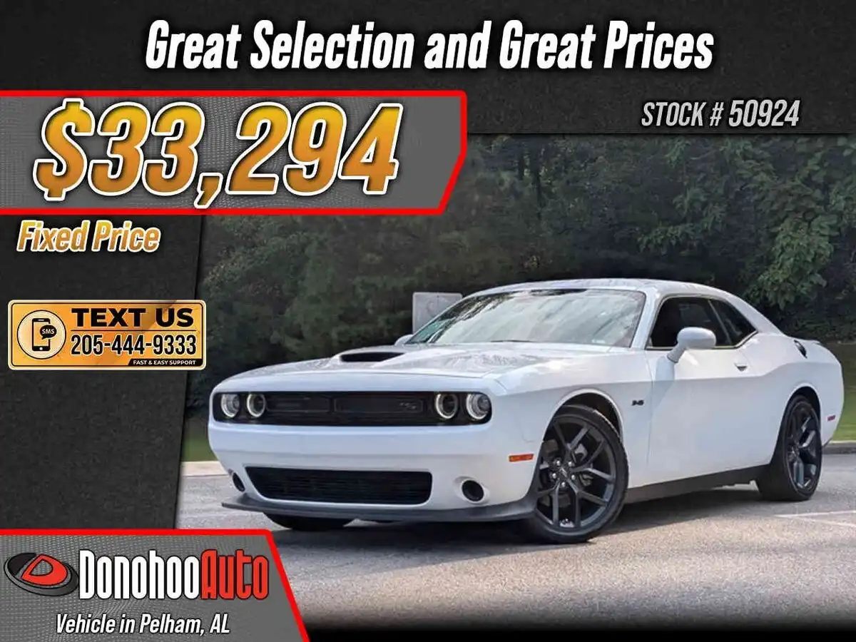 2023 Dodge Challenger R/T's photo