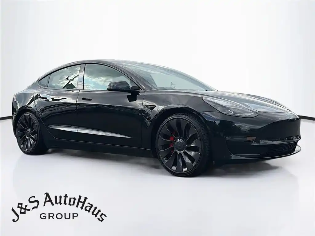 2021 Tesla Model 3 Performance Dual Motor All-Wheel Drive's photo