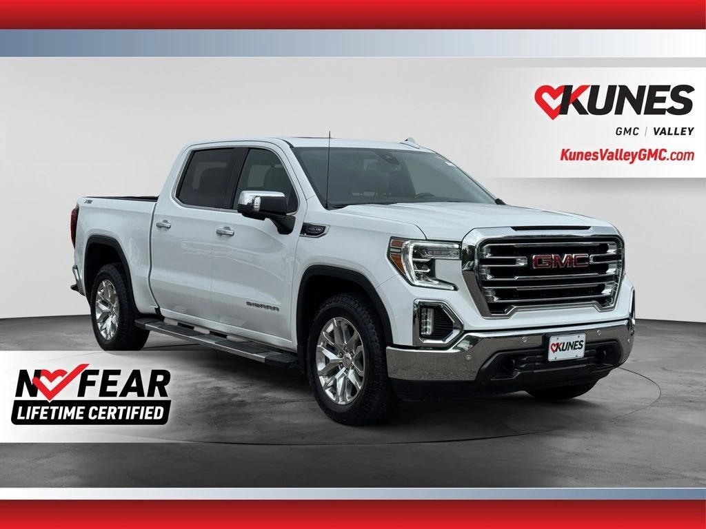 2021 GMC Sierra SLT 4WD Crew Cab Short Box's photo