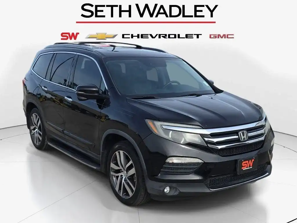 2017 Honda Pilot 2WD Touring's photo