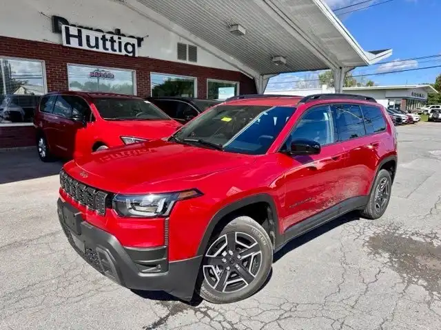 2026 Jeep Cherokee Laredo Hybrid 4WD's photo