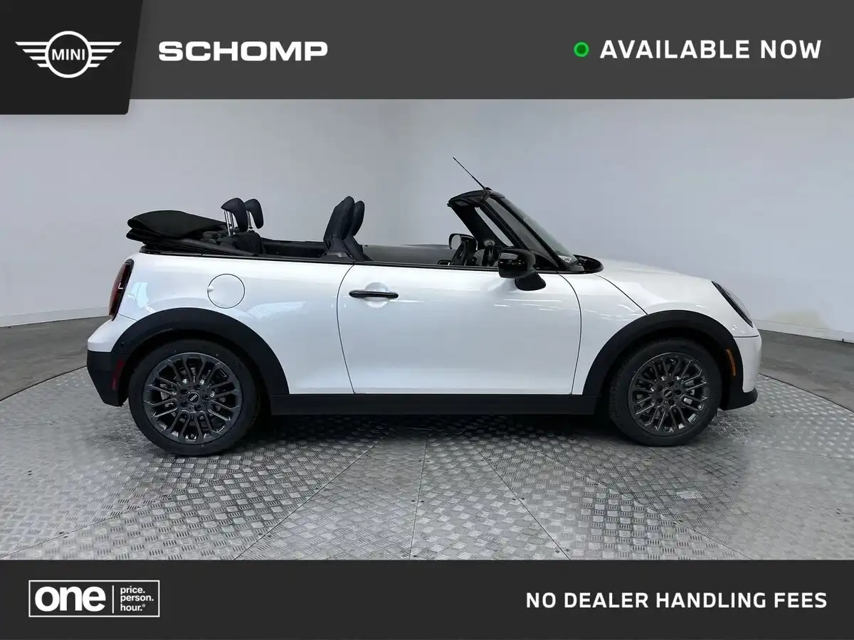 2026 MINI Convertible Cooper S's photo