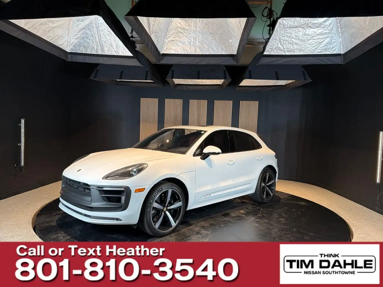 2022 Porsche Macan GTS's photo