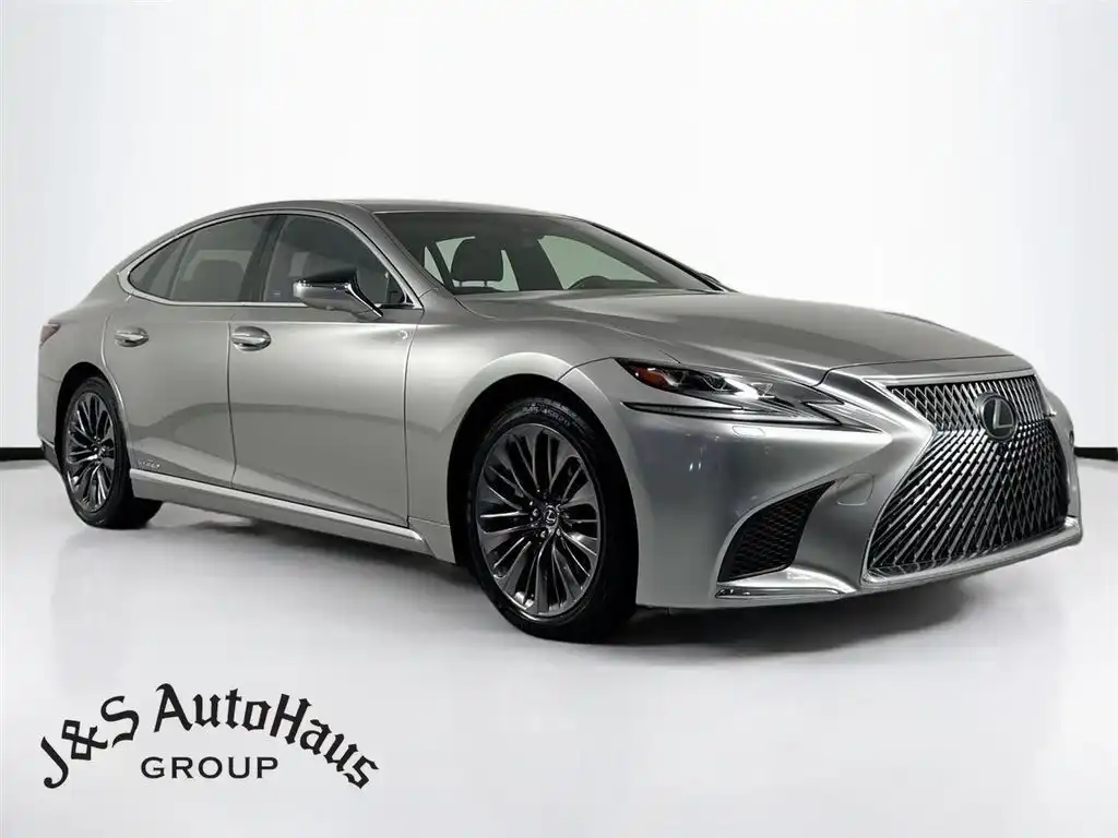 2019 Lexus LS 600h L 500h RWD's photo