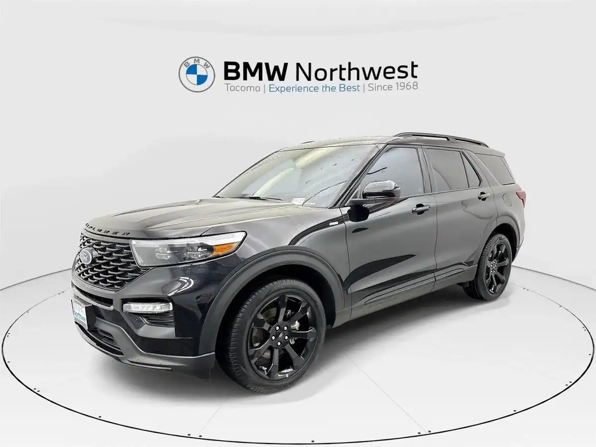 2024 Ford Explorer ST-LINE 4WD's photo