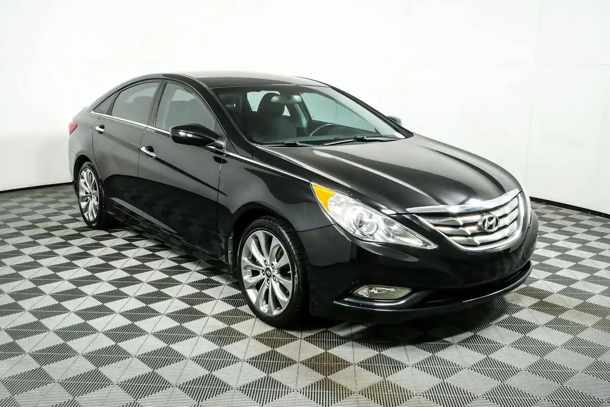 2012 Hyundai Sonata SE 2.0T A/T's photo
