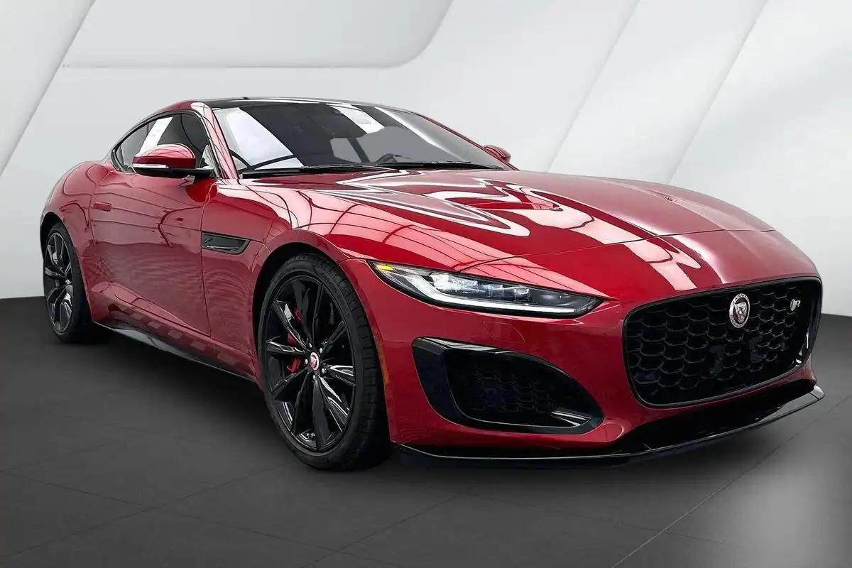 2023 Jaguar F-TYPE R Coupe's photo