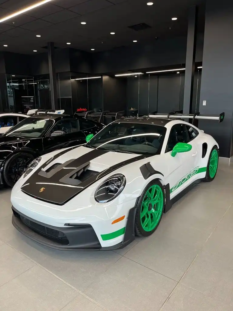 2024 Porsche 911 GT3 RS's photo