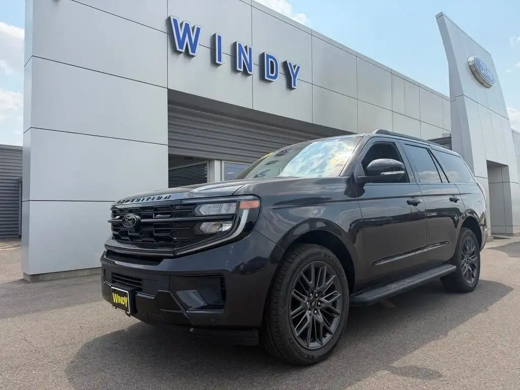 2026 Ford Expedition Platinum 4x4's photo