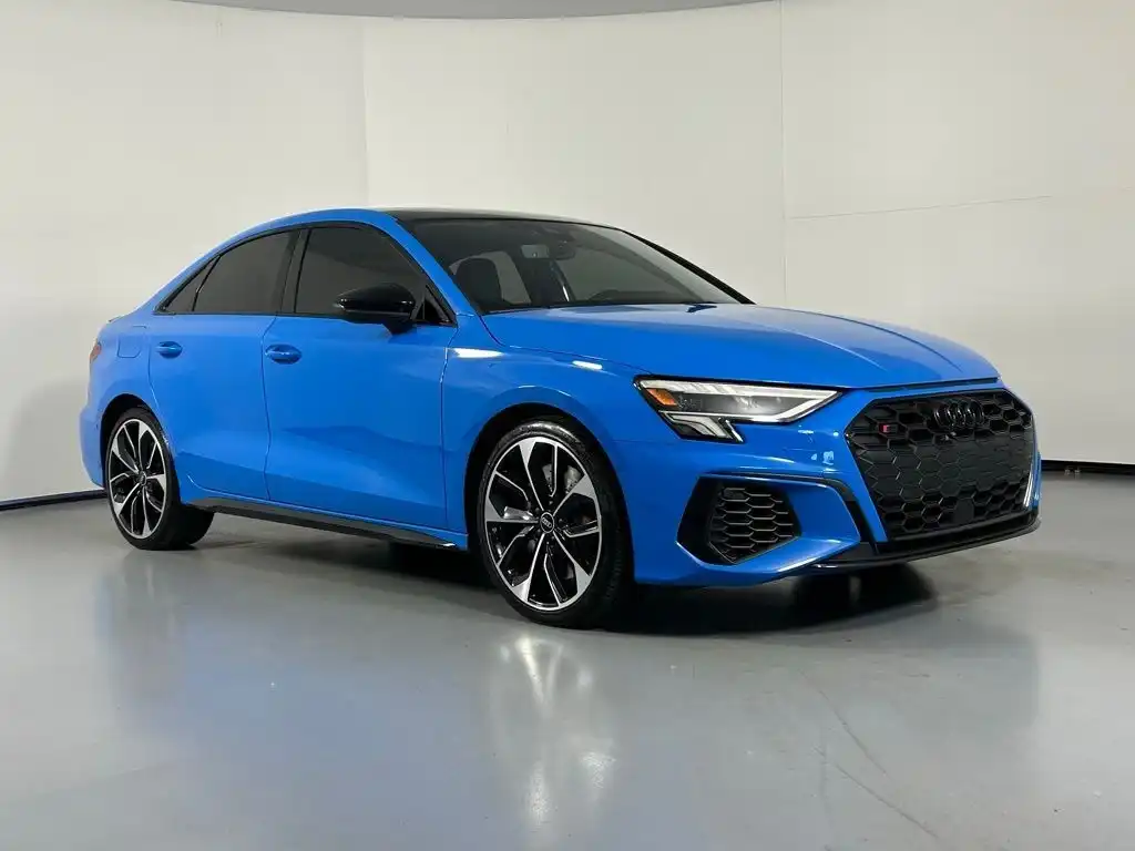 2024 Audi S3 2.0 TFSI Premium Plus quattro S tronic's photo