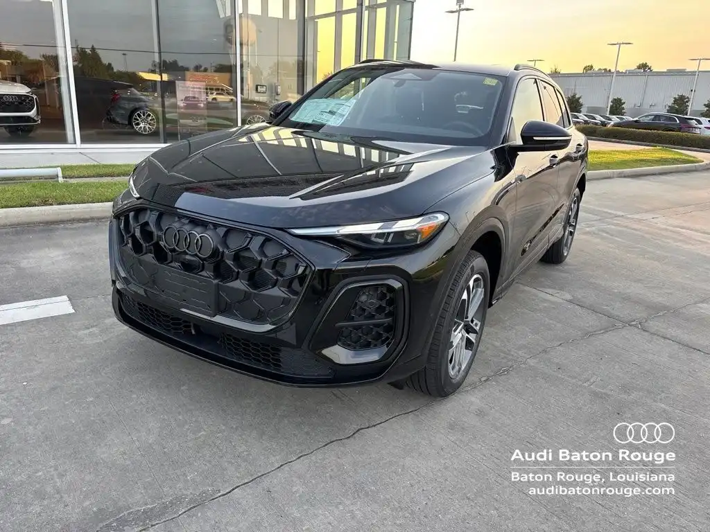 2026 Audi Q5 Premium quattro's photo
