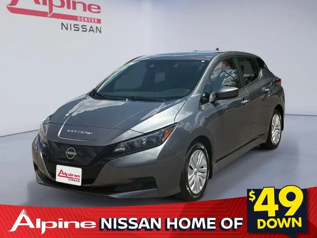 2024 Nissan Leaf S's photo