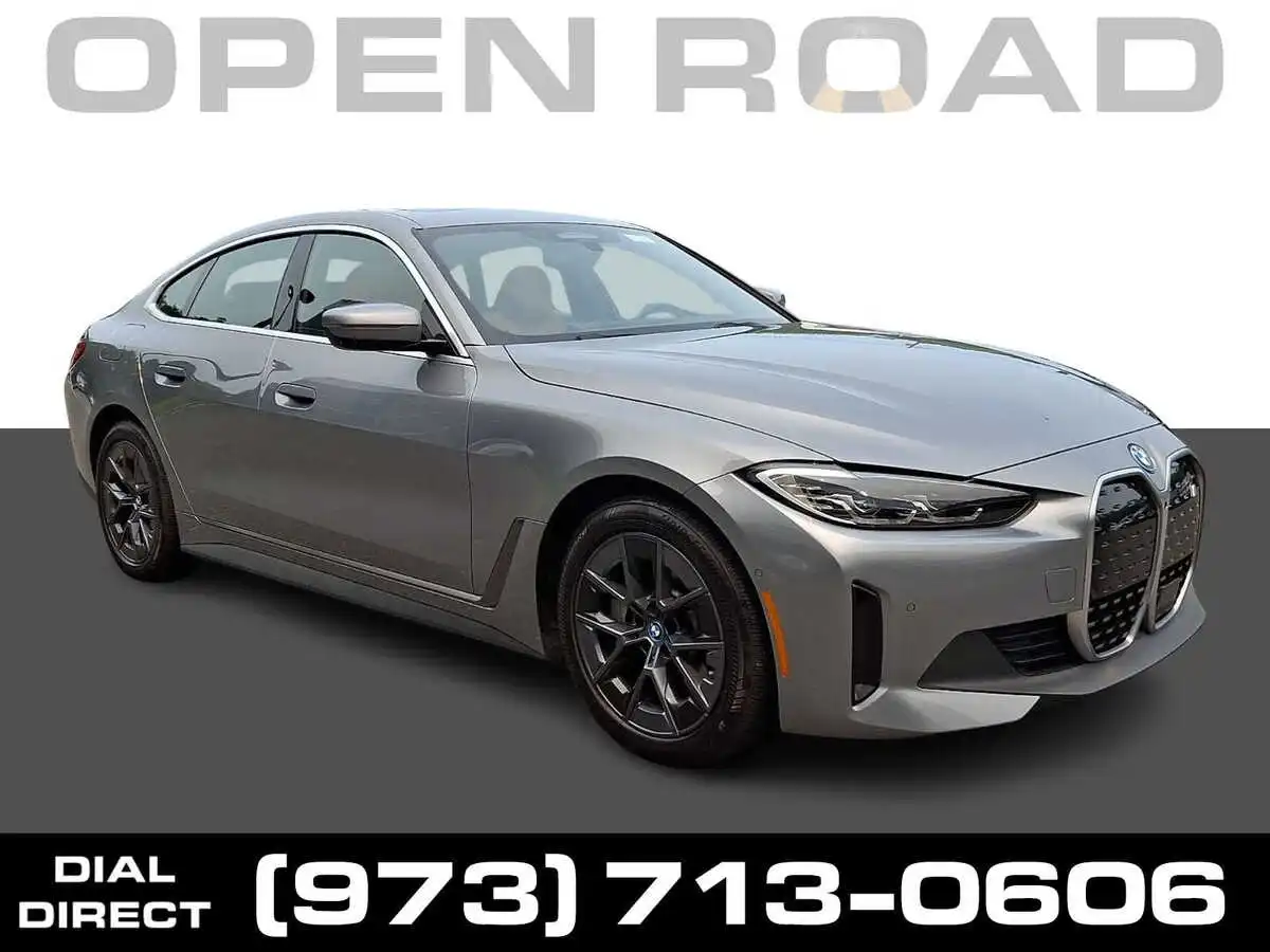 2024 BMW i4 eDrive40's photo