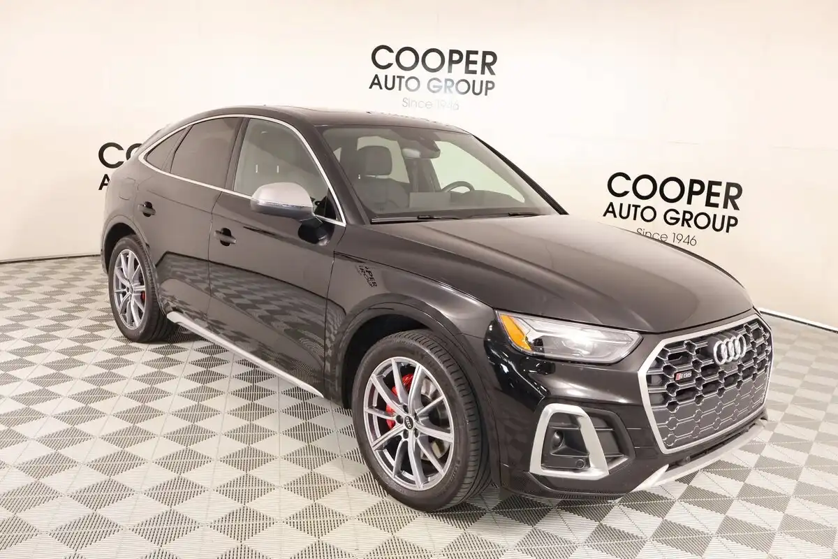 2023 Audi SQ5 Sportback Premium Plus's photo