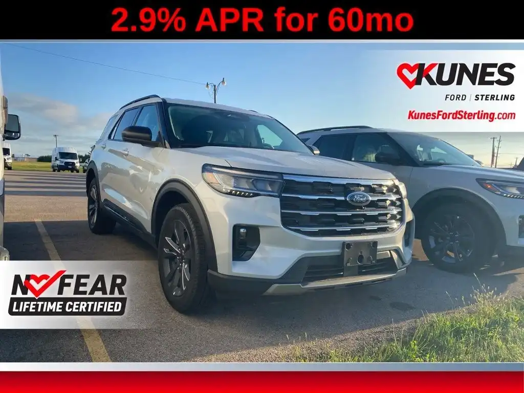 2026 Ford Explorer Active 4WD's photo