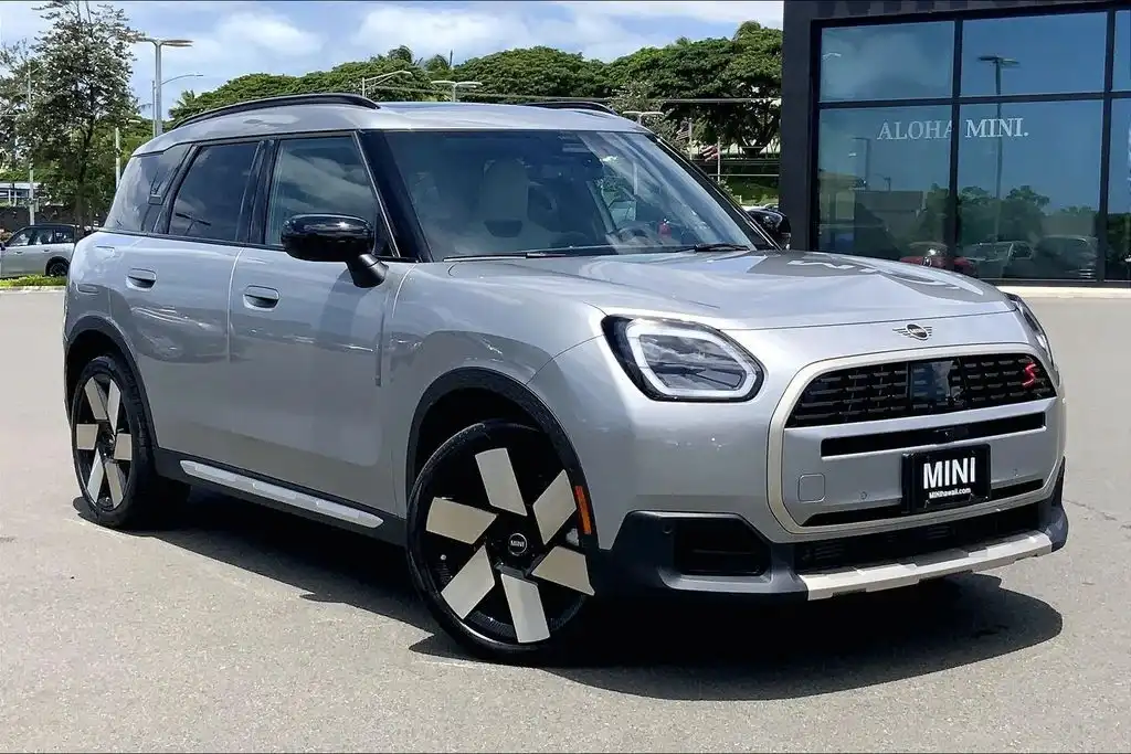 2027 MINI Countryman S ALL4's photo
