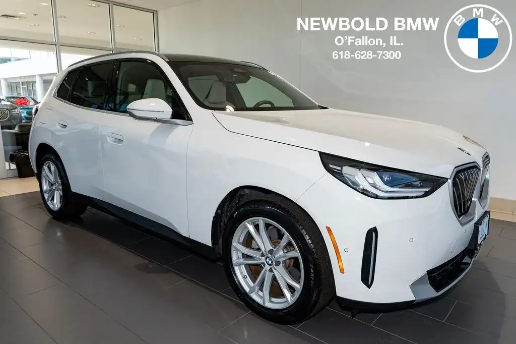 2025 BMW X3 30 XDRIVE's photo