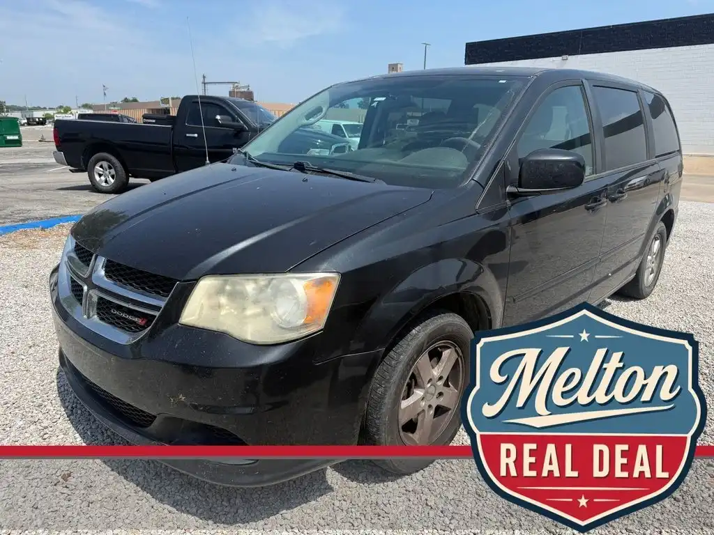 2013 Dodge Grand Caravan SXT's photo