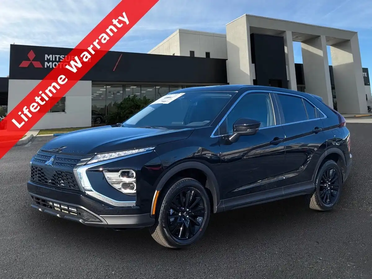 2026 Mitsubishi Eclipse Cross LE S-AWC's photo