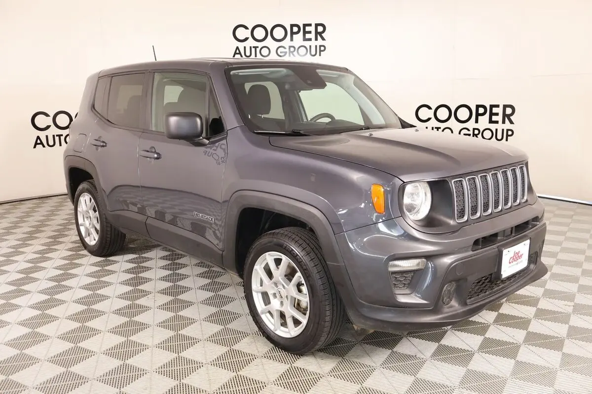 Vehicle Image 1