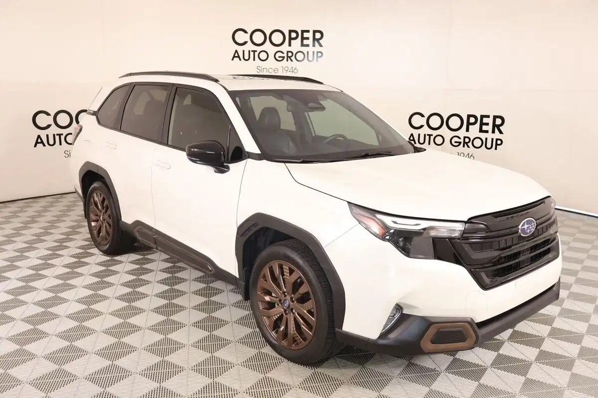 2025 Subaru Forester Sport's photo