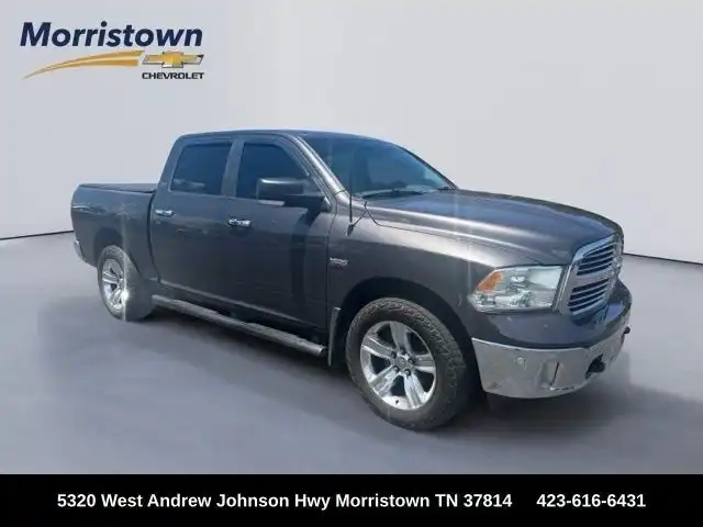 2016 RAM 1500 Big Horn 4x4 Crew Cab 5'7's photo